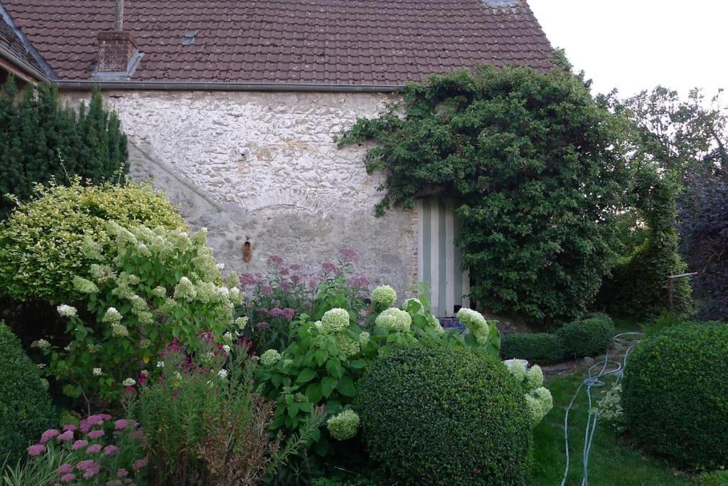 La Ferme Aux Oiseaux B&B Beaumont Zewnętrze zdjęcie
